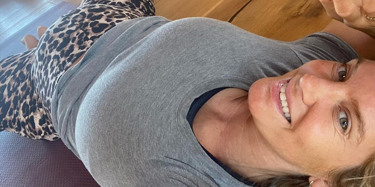 Con tierna postal, Javiera Acevedo confirmó nacimiento de su primer hijo: “Eres mi razón de sonreír”