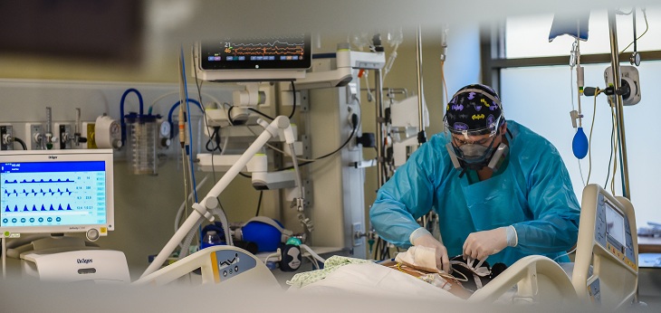 Confirman primeros pacientes COVID-19 infectados por 'hongo verde' en el país