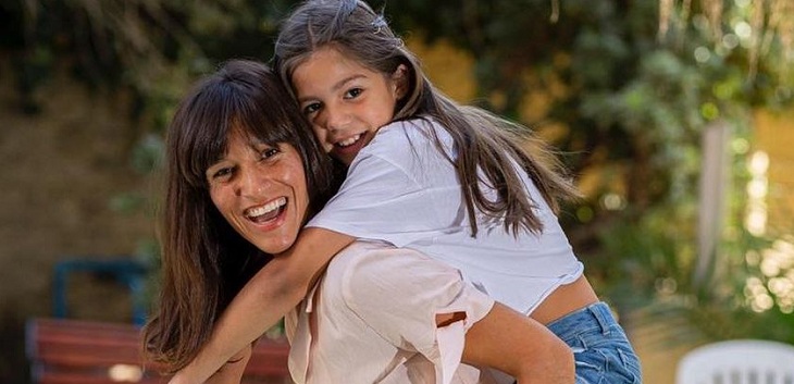 Lorena Capetillo usó sopa de pollo para hacer divertida broma a su hija: 