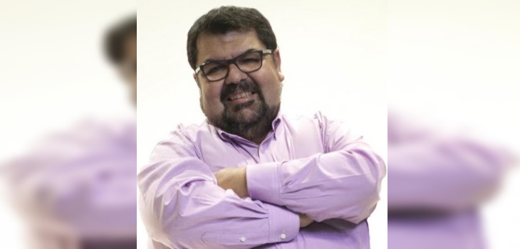 Emblemático productor de Mega, Pablo Alvarado, confirma su salida del canal: 