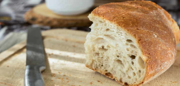 Cómo aprovechar el pan duro: experto entrega algunas ideas para que no termine en la basura