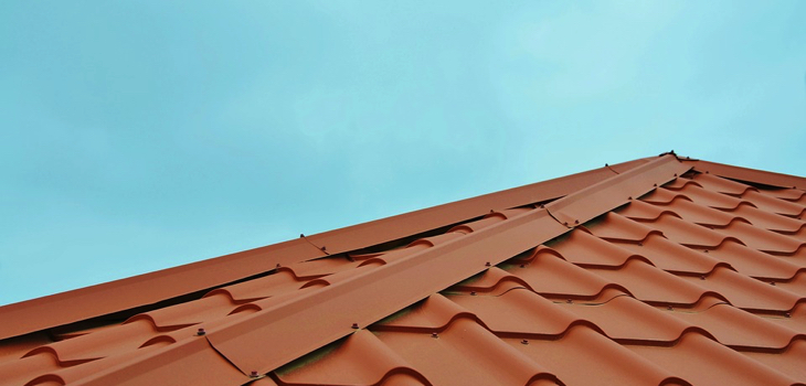 Giftcard de más de un millón para reparar la casa: ¿cómo postulo al beneficio del Minvu?