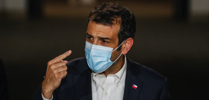 Ministro Delgado defendió expulsión de migrantes y recalcó que se trata de personas con antecedentes