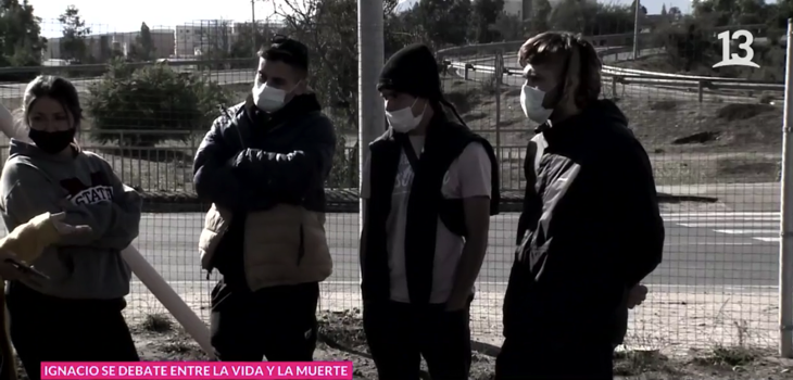 Las contradictorias versiones de amigos de joven atacado y hallado bajo puente de Villa Alemana