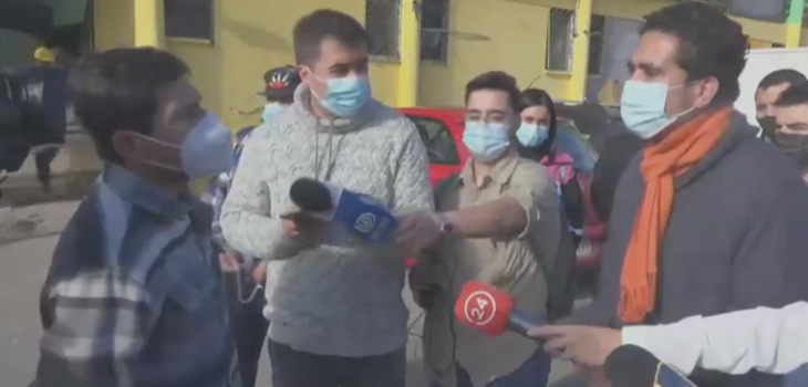 Hombre encaró a Ignacio Briones en presentación de plan de descentralización: 