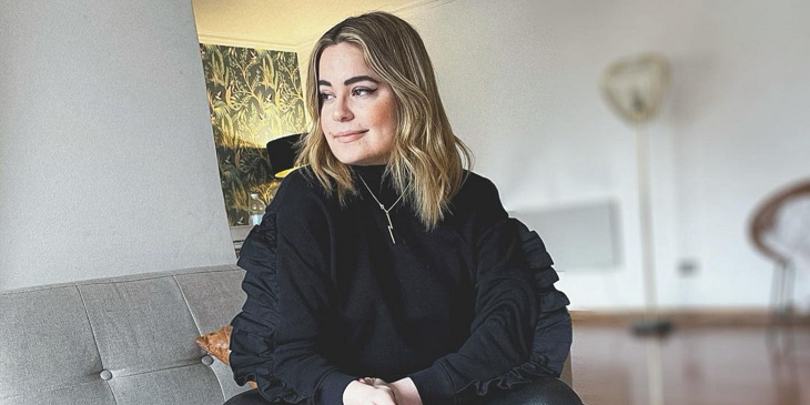 Hermana de Carmen Tuitera detalló estado de la escritora tras ser internada por COVID: “Tenemos fe”