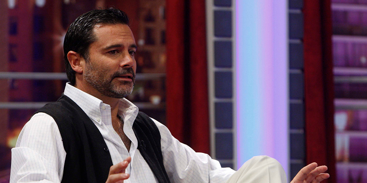 Mujer impactó con detallado bordado de ​Felipe Camiroaga: lo comenzó antes de la muerte del animador