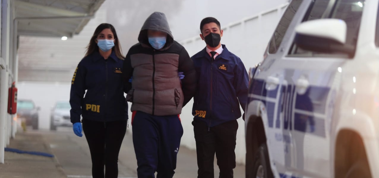 Se escondieron en tarros de basura: fiscal relató el orden de los hechos tras muerte de joven PDI