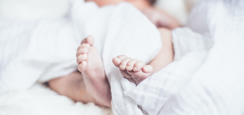 Buzón para abandonar bebés en Bélgica recibió al primer recién nacido desde 2019: alcalde lo recogió