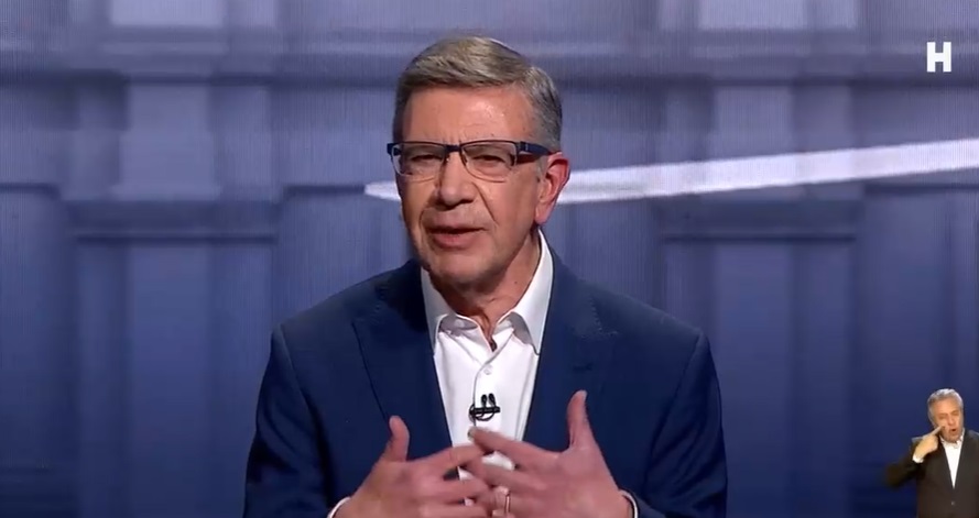 Lavín asegura que madres le piden ayuda para que sus hijos no fumen marihuana: 