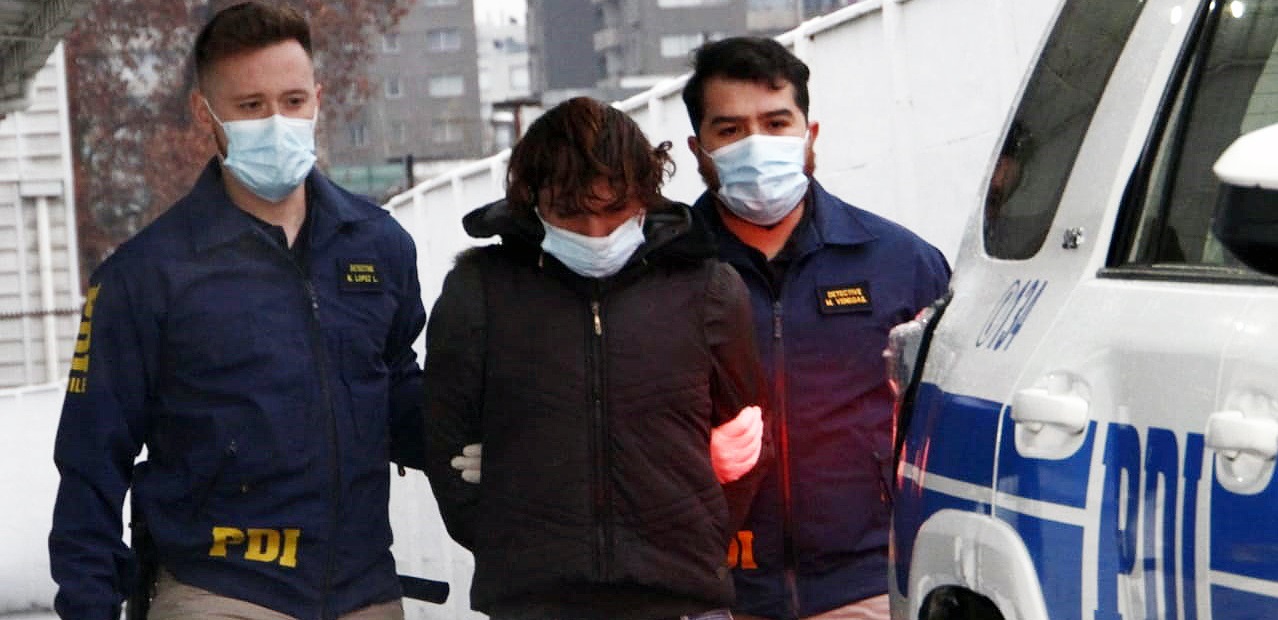 Hombre calcinado en el centro de Santiago era pareja de su atacante: discusión motivó el crimen