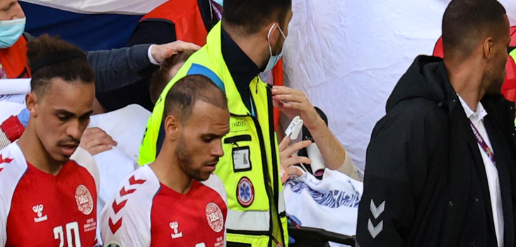 Eriksen se encuentra estable y en observación tras desplome en duelo ante Finlandia por la Eurocopa