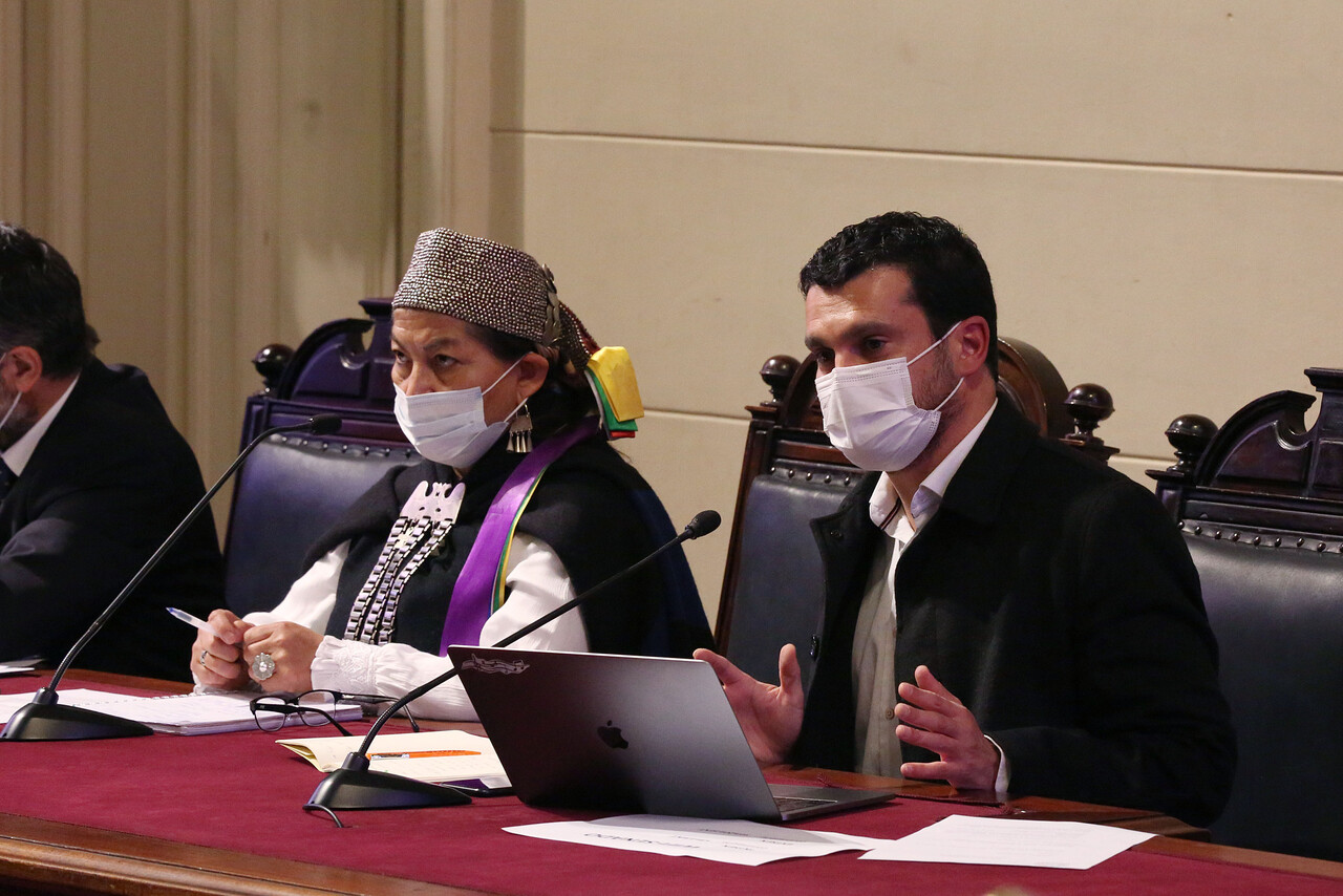 Encuesta Cadem: confianza en la Convención Constituyente llega al 63% y Loncón es la mejor evaluada