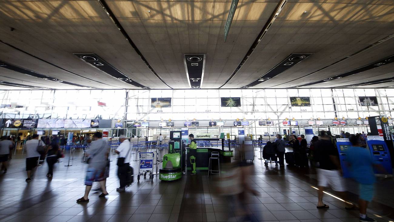 Minsal anuncia plan 'Fronteras Protegidas': podrán salir del país quienes tengan pase de movilidad