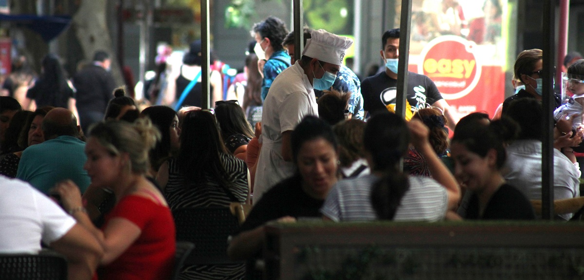 Minsal reportó 3.193 casos nuevos de COVID-19: positividad en el país descendió a 4,45%