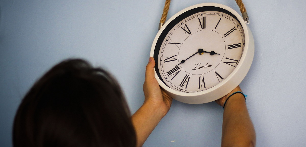 Horario de verano en Chile: ¿cuándo hay que cambiar la hora?
