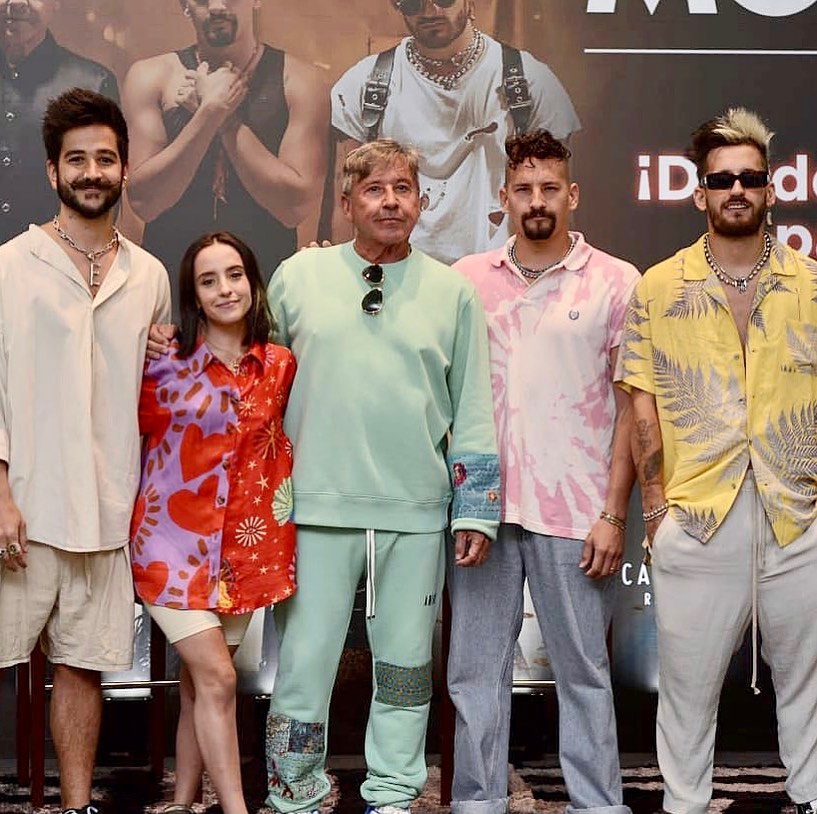 Conferencia de prensa Los Montaner