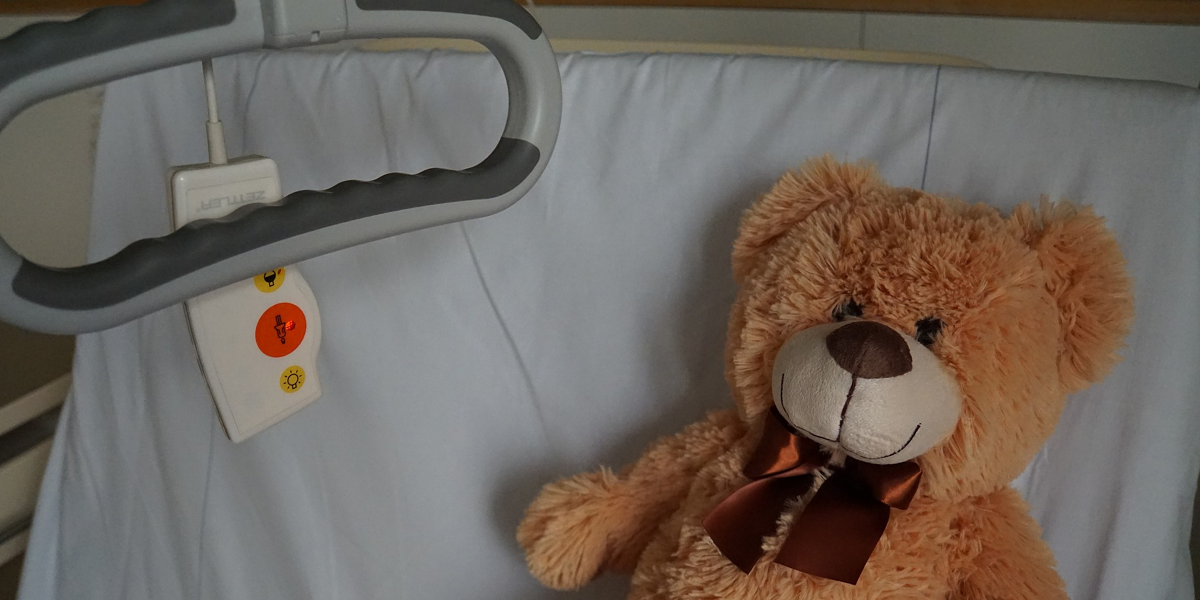 Muerte de niño por COVID-19 causó indignación en Argentina: familia acudió primero a un “curandero”