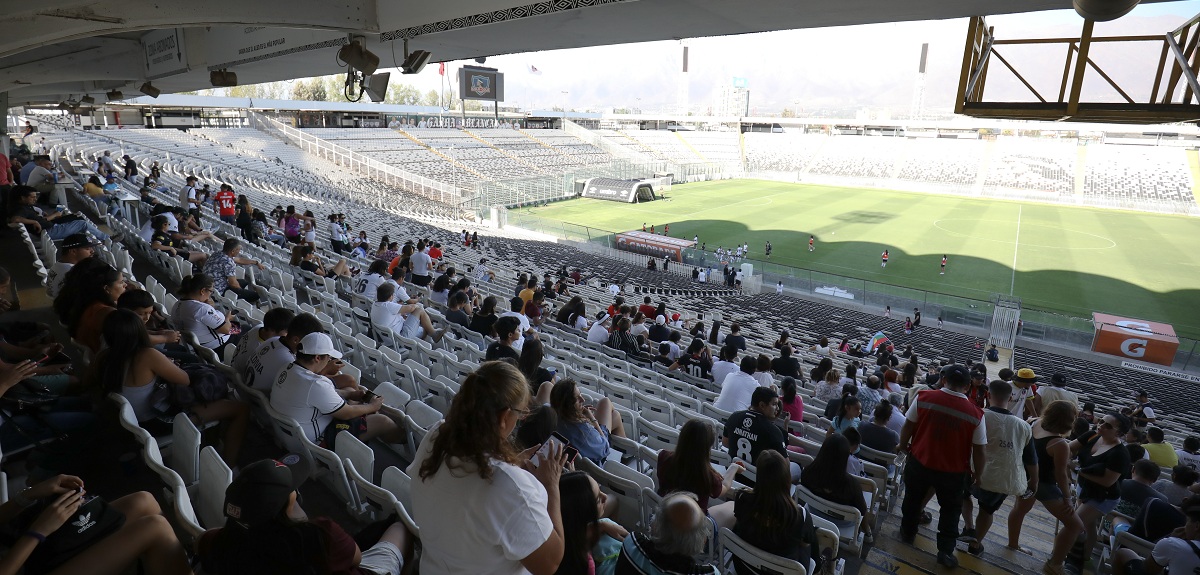 ANFP espera que este jueves se anuncie regreso de público a los estadios: comenzaría en agosto