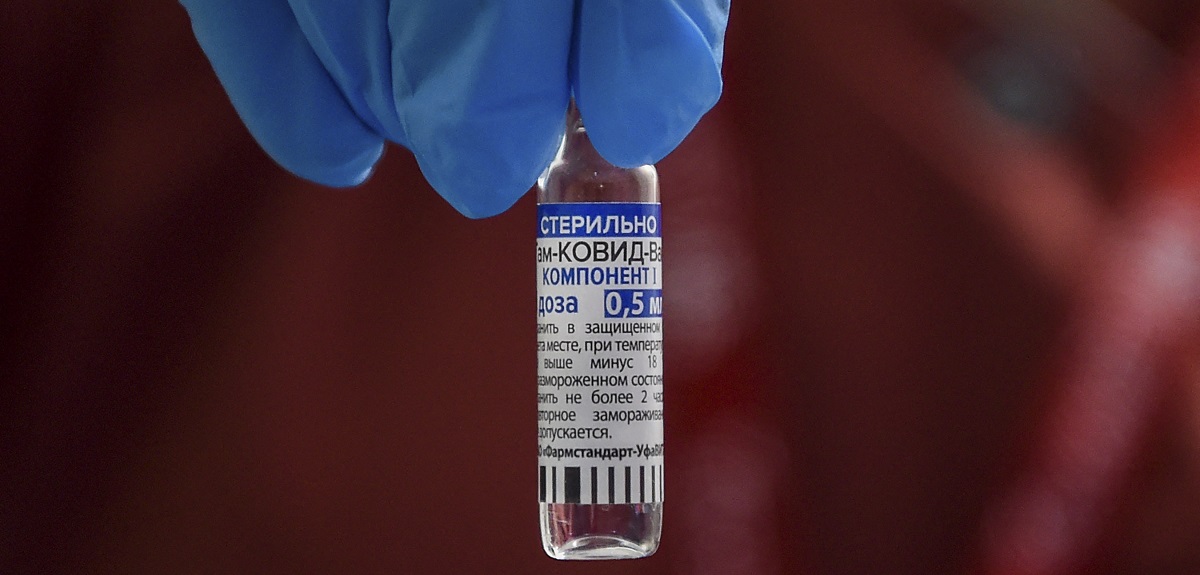 ISP aprueba uso de emergencia de la vacuna rusa Sputnik V en Chile para mayores de 18 años