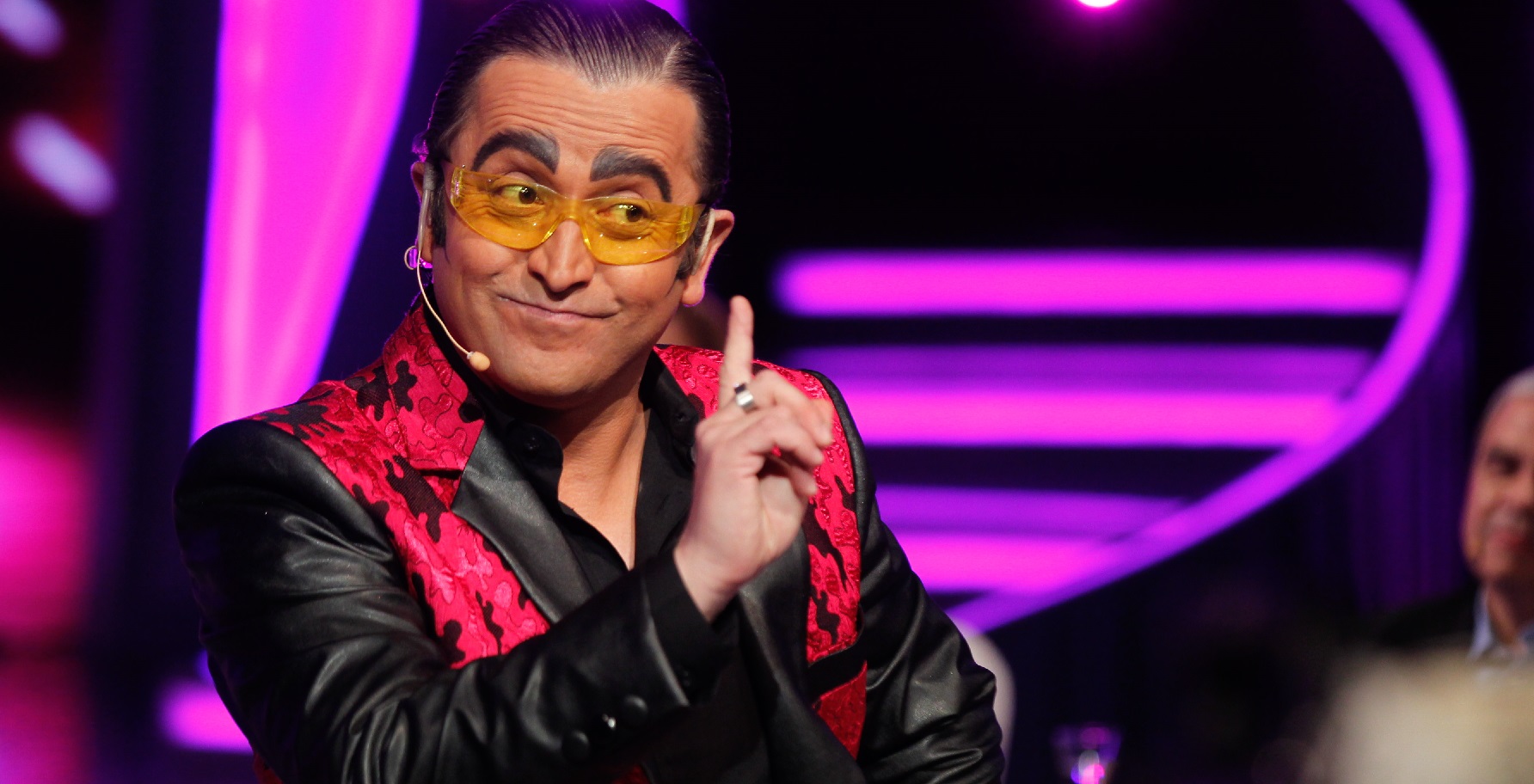 Regresó: Yerko Puchento protagoniza primer adelanto de 'Pecados Digitales', la nueva apuesta de Mega