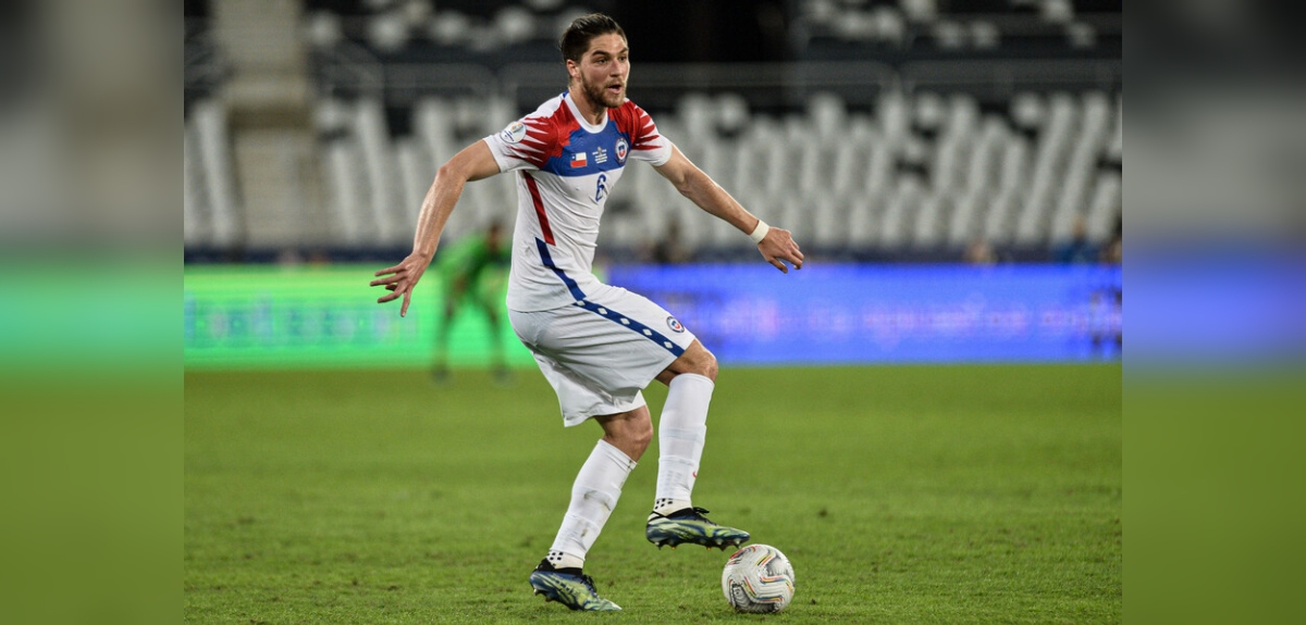 Aseguran que Watford y Blackburn Rovers serán sancionados por citación de Sierralta y Brereton