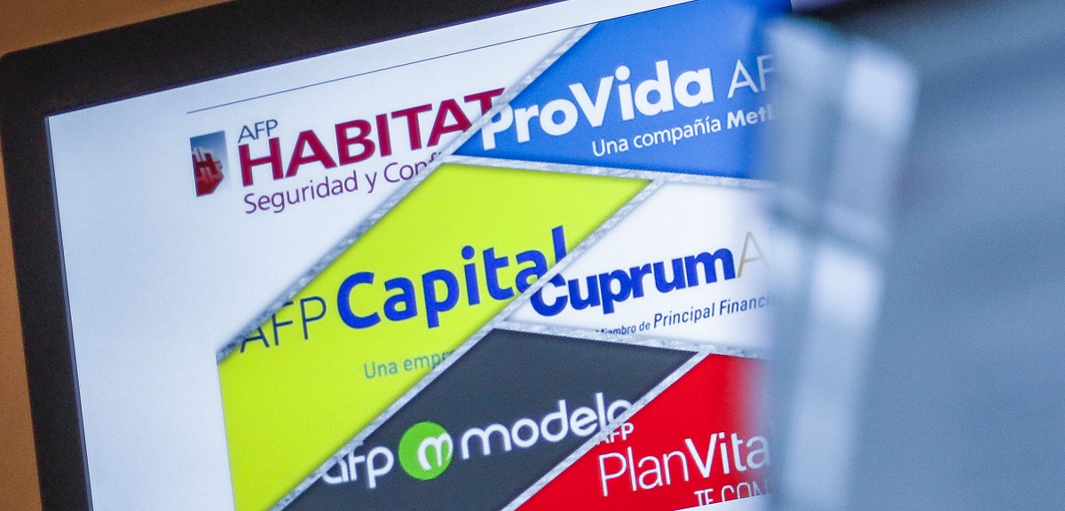 Parlamentarios aseguran que cuarto retiro sería aprobado aunque se extienda el IFE Universal