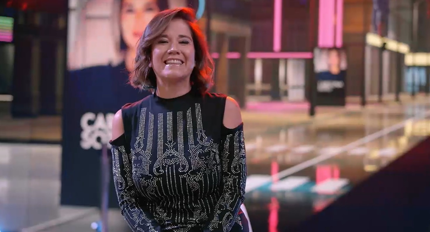 La reinvención de Carolina Soto de la mano de The Covers: “Me dio un aire distinto”