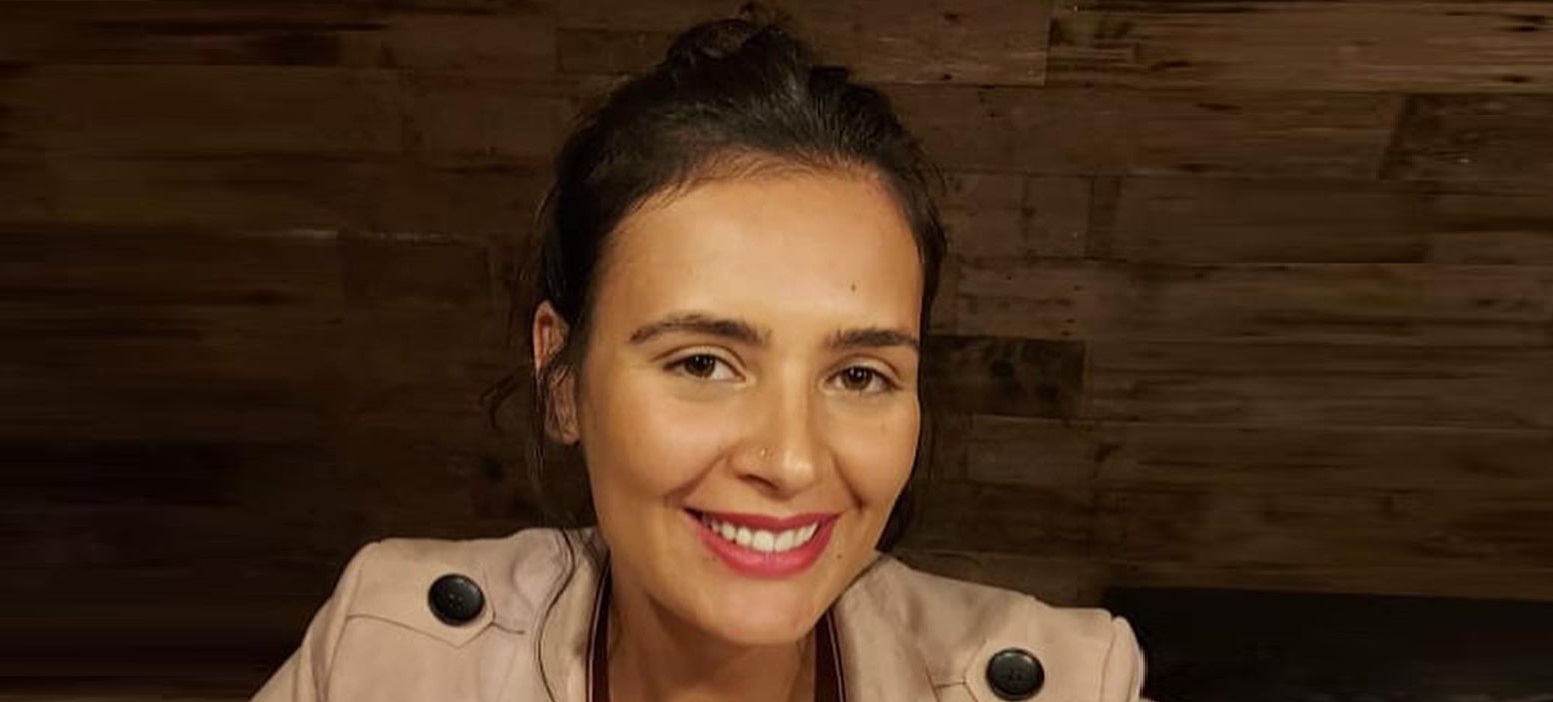 Dominique Gallego regresó a casa tras dar a luz: mostró fotos de sus hijos mayores con la nueva bebé