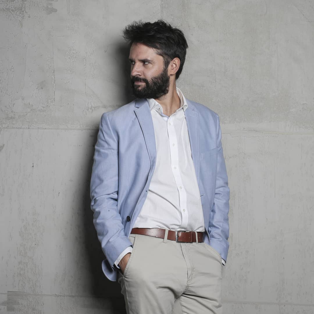 Mario Horton Edificio Corona