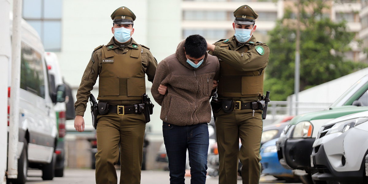 Detuvieron a reo que se fugó de la cárcel de Valparaíso en junio: fue encontrado paseando en un mall