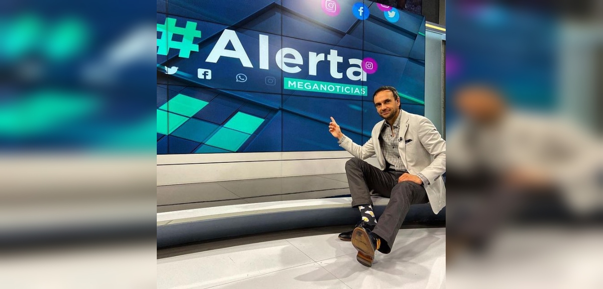 Rodrigo Sepúlveda sufrió impasse en vivo durante noticiero por culpa de su computador