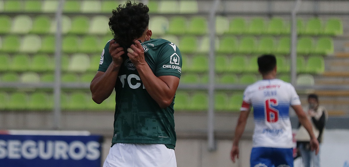 Wanderers se disculpó con plantel tras ácida crítica de director deportivo: 