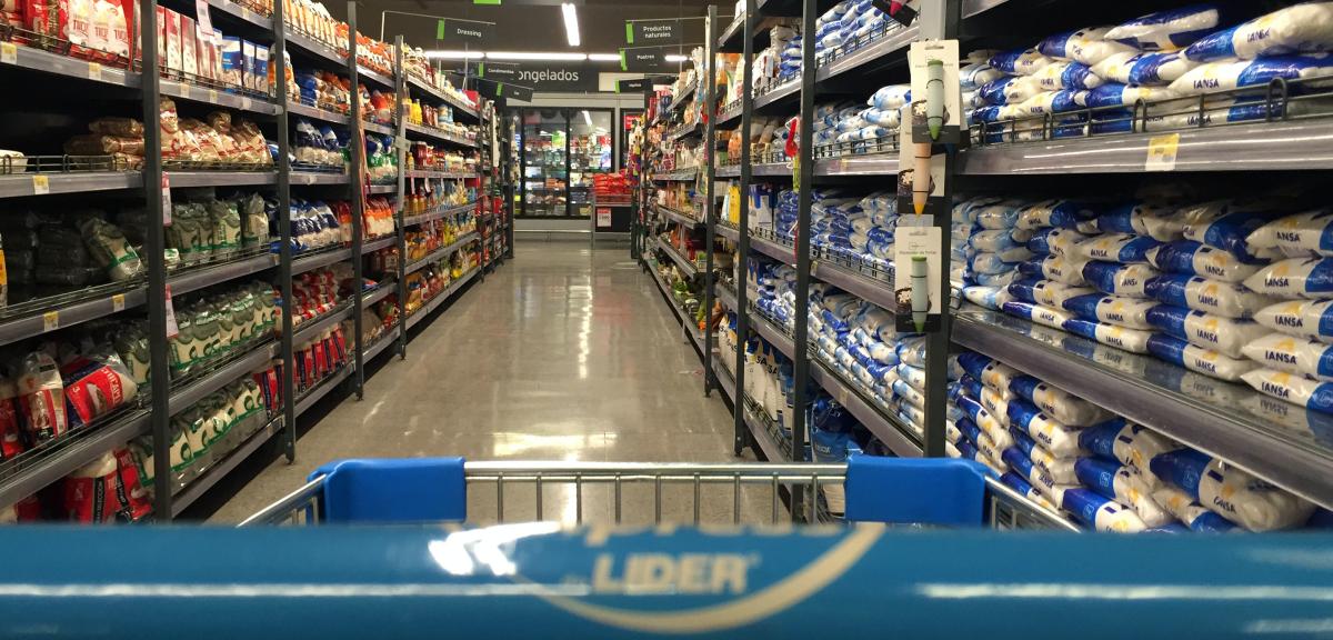 Walmart anuncia cierre anticipado de todos sus supermercados por el Día del Niño