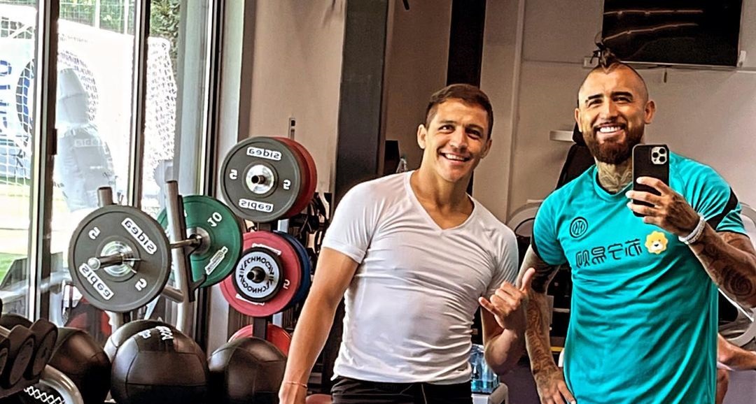 Arturo Vidal y Alexis Sánchez compartieron alentadores mensajes de cara a próximos duelos de la Roja