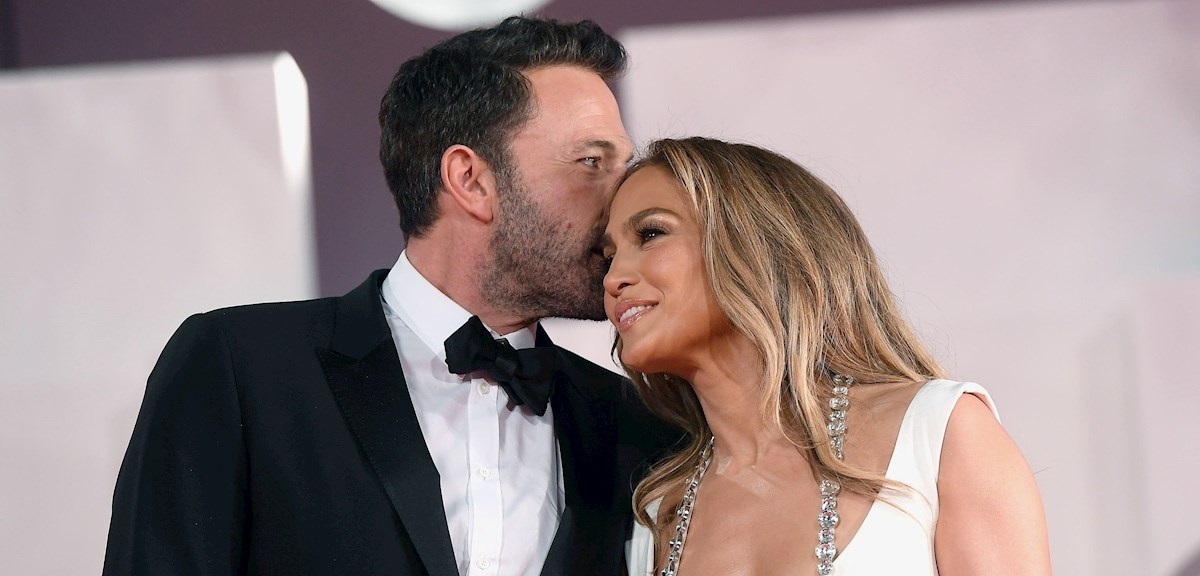 Nada de paparazeos, ahora es oficial: Ben Affleck y Jennifer López confirman su romance en Venecia