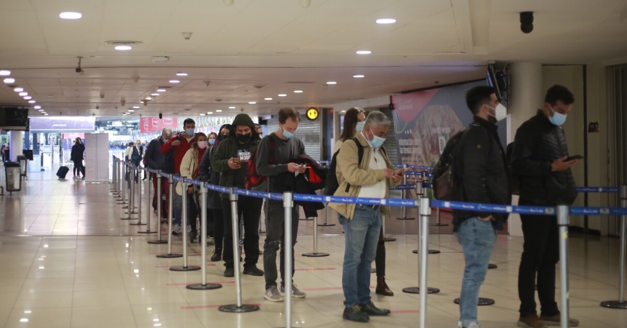 Unión Europea incluyó a Chile en la lista de países a los que permite viajar sin restricciones