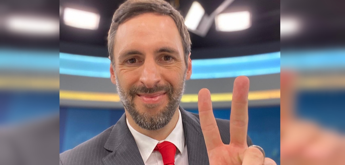 ¿Irreconocible? Daniel Matamala sorprendió a seguidores con foto de su época escolar