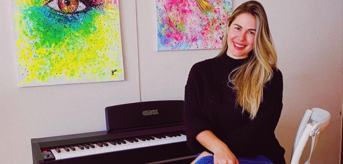 Laura Prieto presentó a su nueva pareja en redes sociales con romántica postal: 