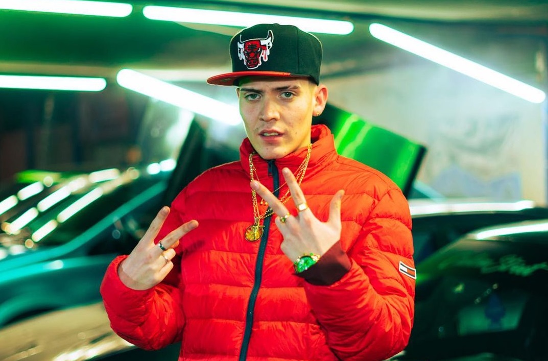 Marcianaeke enamorado: cantante presentó a su polola y le dedicó tiernos mensajes por su cumpleaños