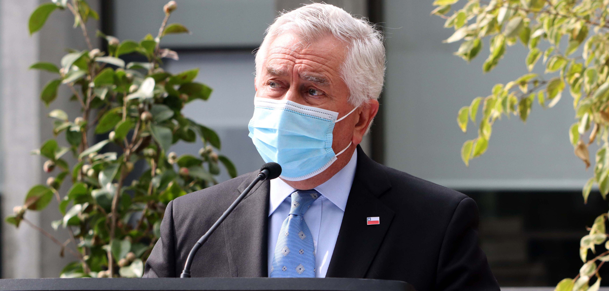 Paris llamó al autocuidado en Fiestas Patrias tras leve alza de casos: “La pandemia no ha terminado