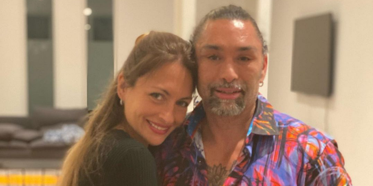 Esposa de Marcelo Ríos tuvo tajante respuesta a seguidora que trató de “roto ordinario” a su marido