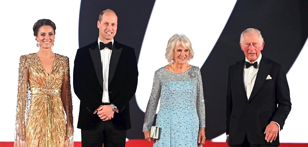 Kate Middleton deslumbró con su vestido: realeza británica brilló en el estreno de 'No Time to Die'