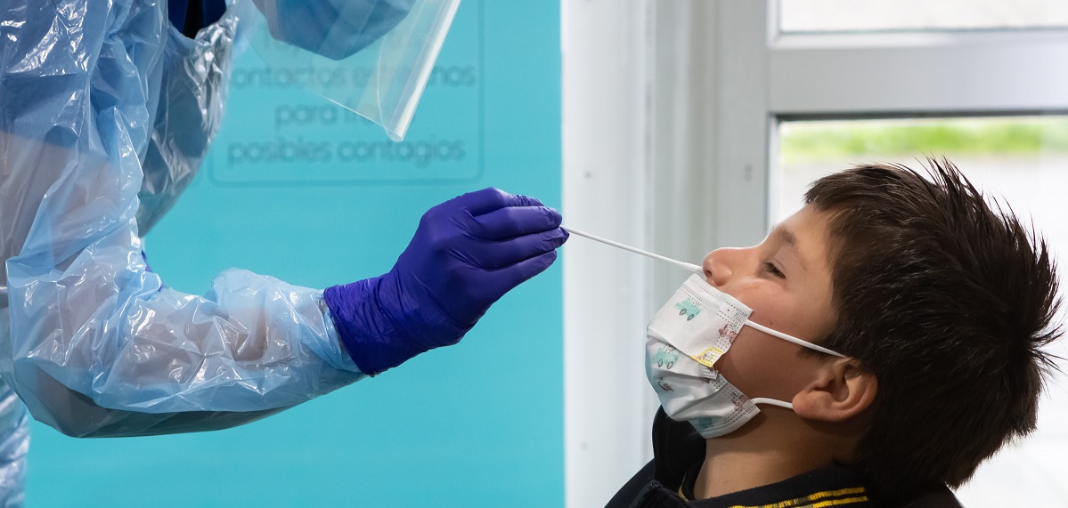 Minsal reportó 518 contagios de COVID-19: 11 regiones disminuyeron sus casos en los últimos 7 días