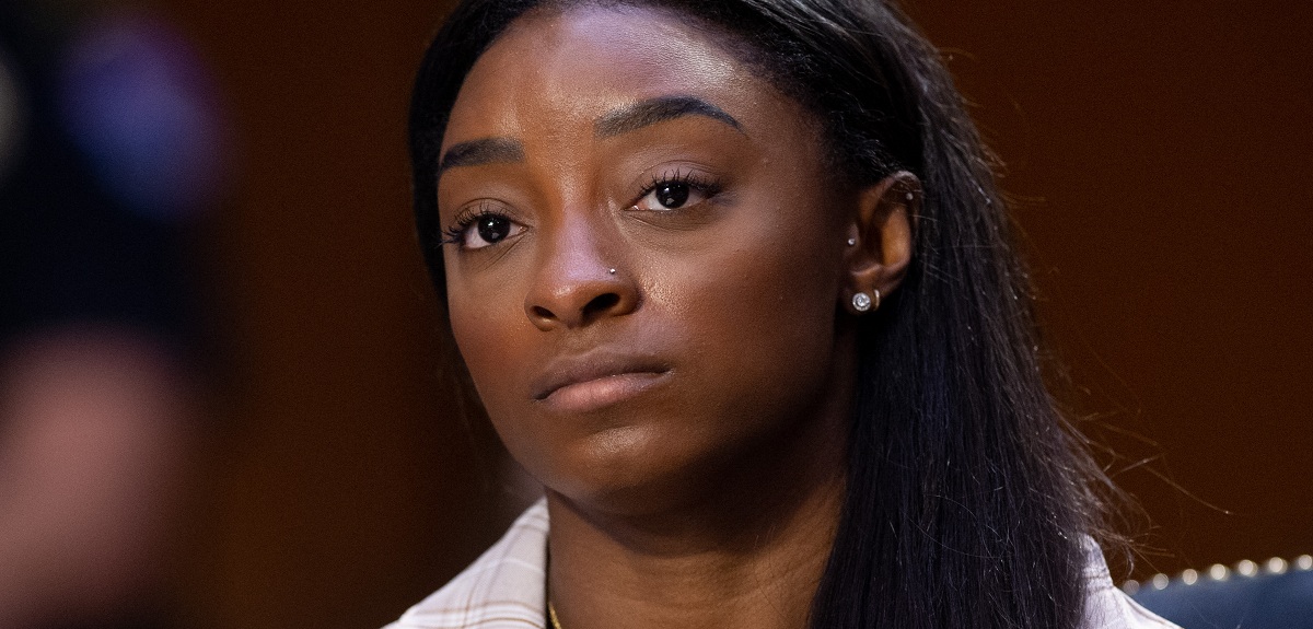 Simone Biles culpó al FBI de hacer 
