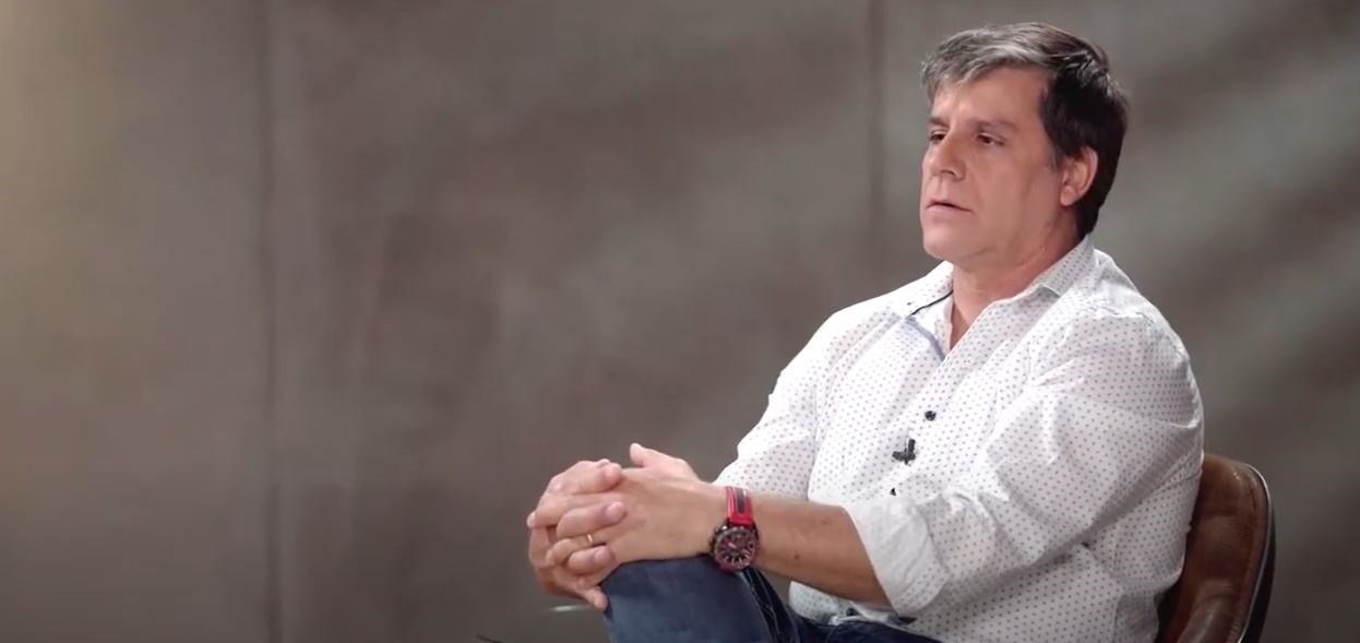 Álex Gerhard aclaró lo que en verdad le pidió a Egas en La Granja: no fue que lo dejara ganar