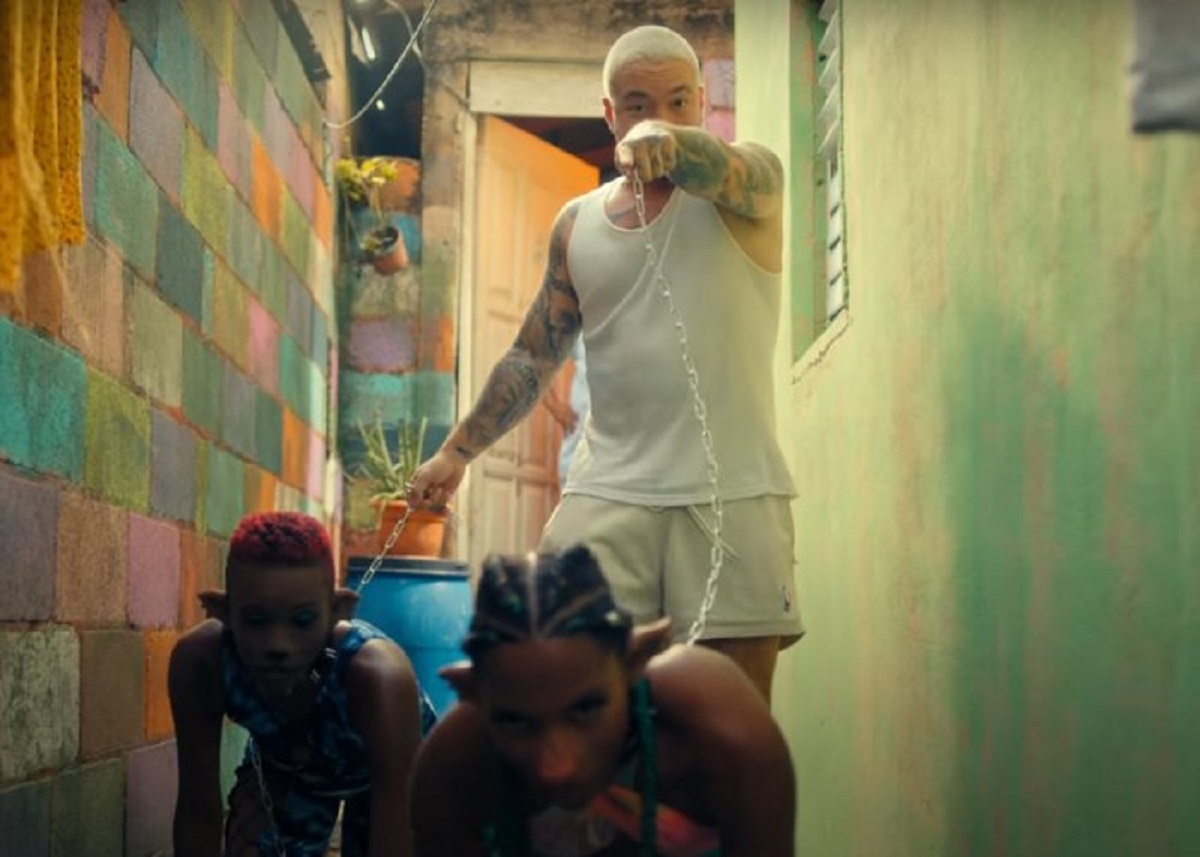 J Balvin videoclip