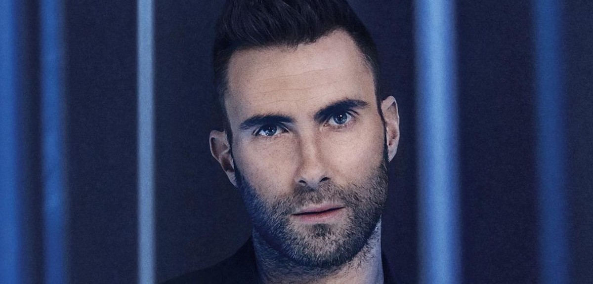 Adam Levine alza la voz tras criticada actitud con fans en concierto: “Me pilló por sorpresa”