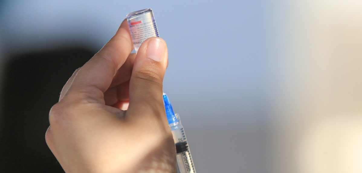 Minsal inicia dosis de refuerzo para vacunados contra el COVID-19 con Pfizer, AstraZeneca y CanSino