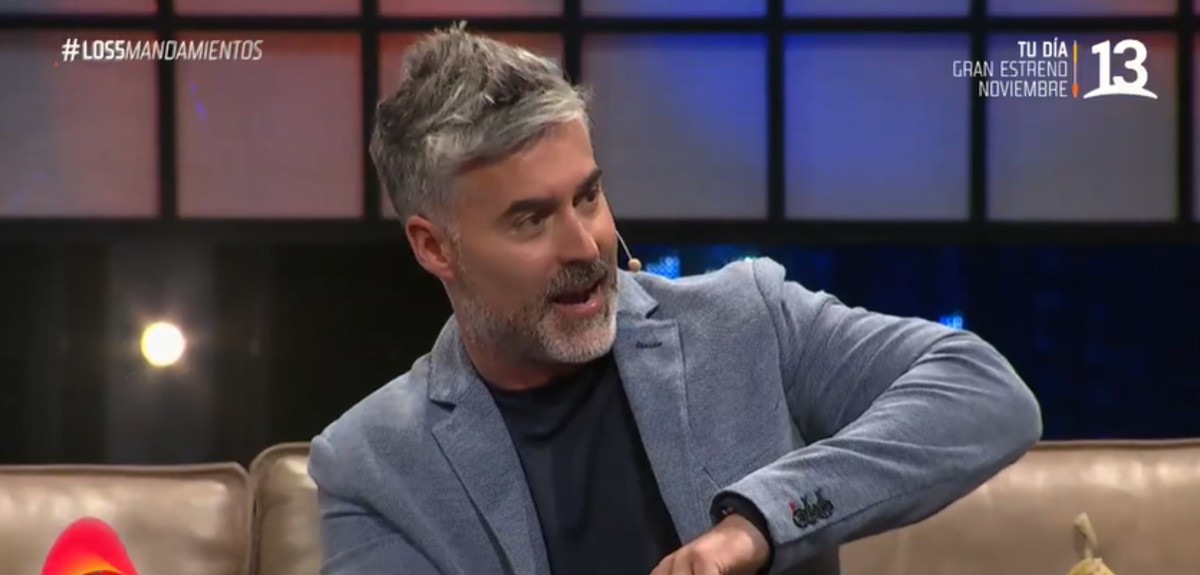 Actor Carlos Díaz reveló los accidentes que sufrió en grabaciones: “Mi mano estaba ensangrentada”